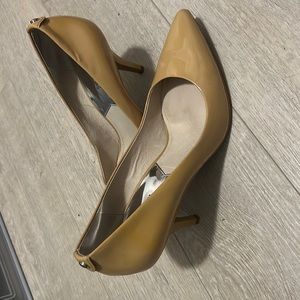 Michael Kors Pumps